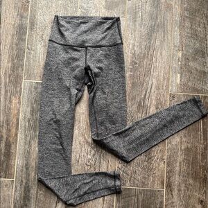 Lululemon legging size 4 gray full length